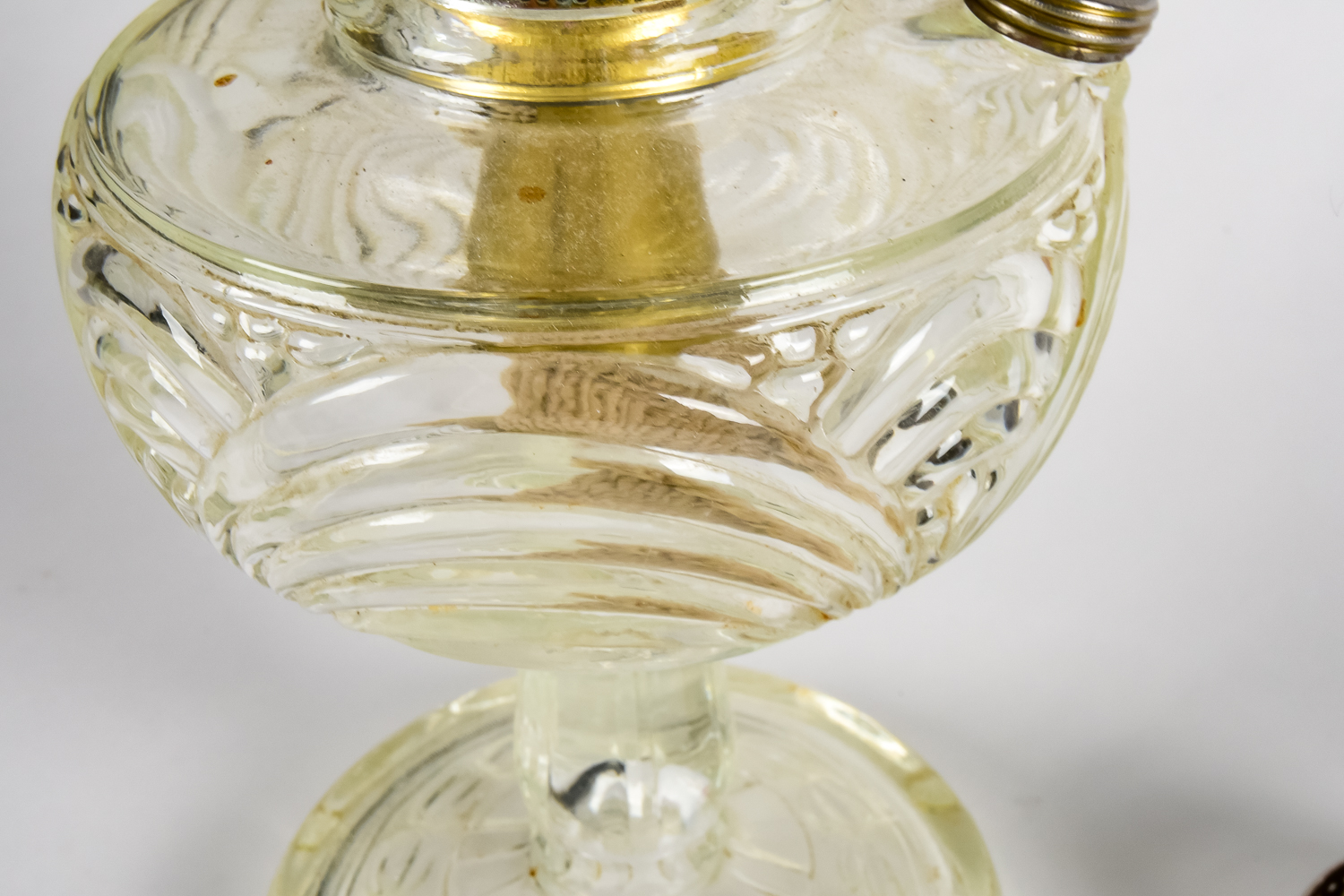 Aladdin Kerosene Lamp with Accessories