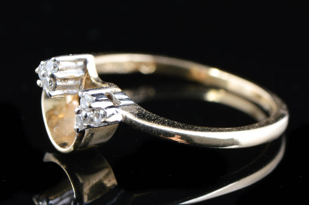 14K Gold Diamond Interlocking Wedding Ring Set