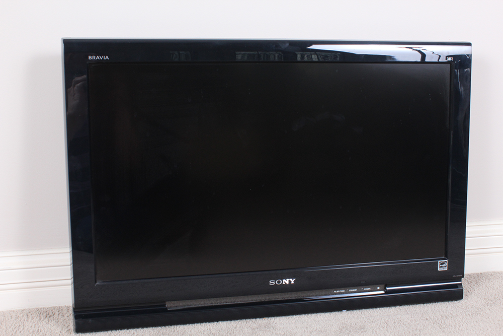 Sony 32" Bravia LCD Television