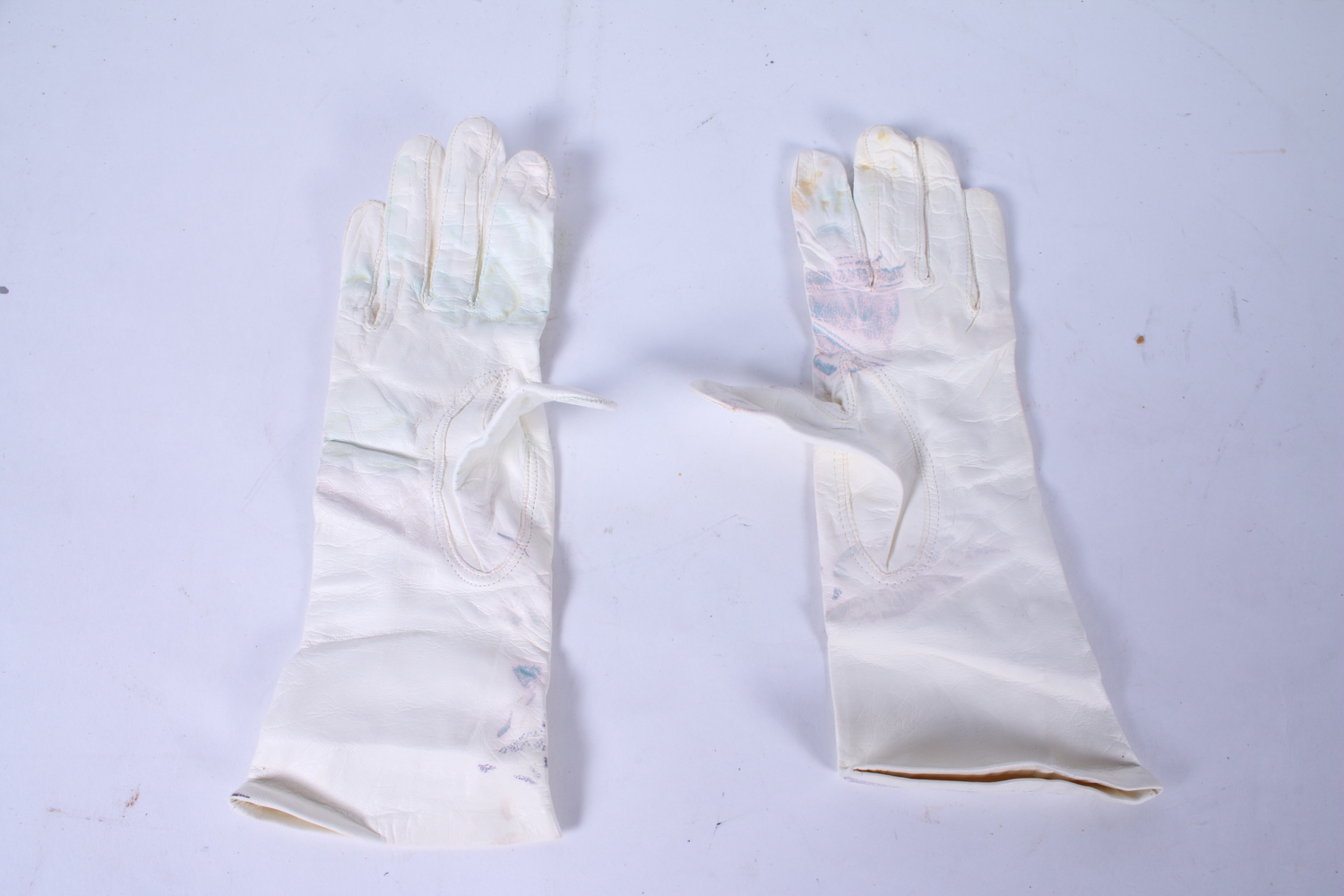 Large Collection of Women's Gloves Including Leather