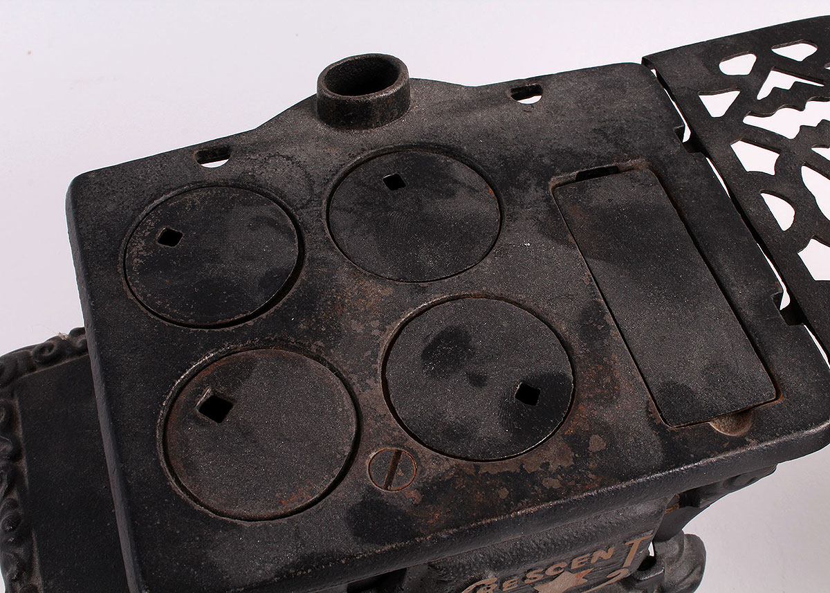 Cast Iron Doll Stoves