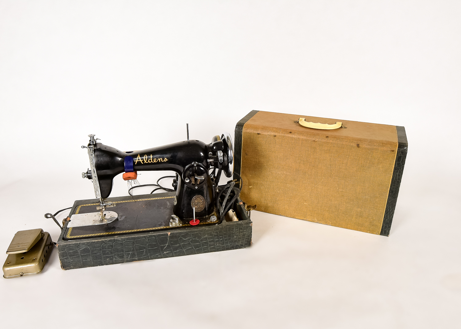 Vintage Aldens Sewing Machine