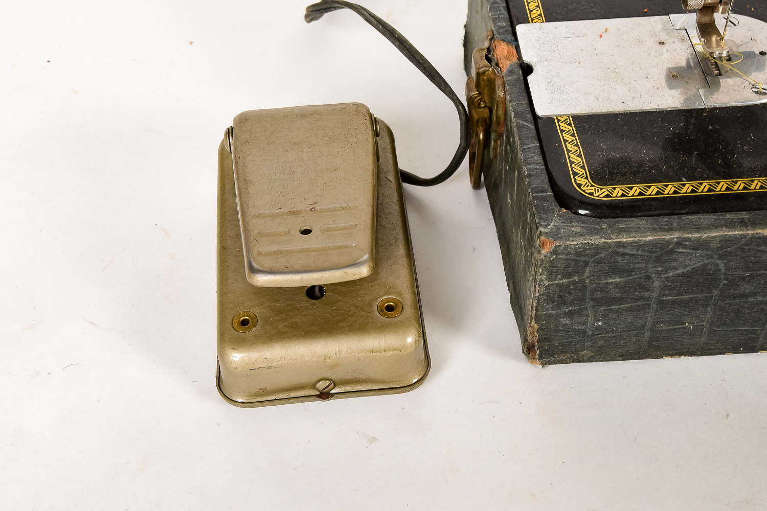 Vintage Aldens Sewing Machine