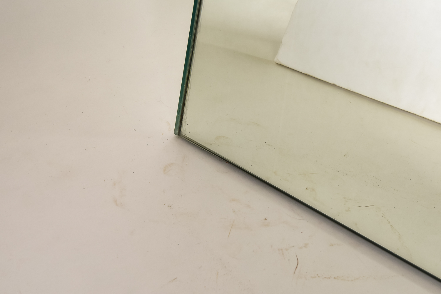 Mirrored Obelisk Pedestal