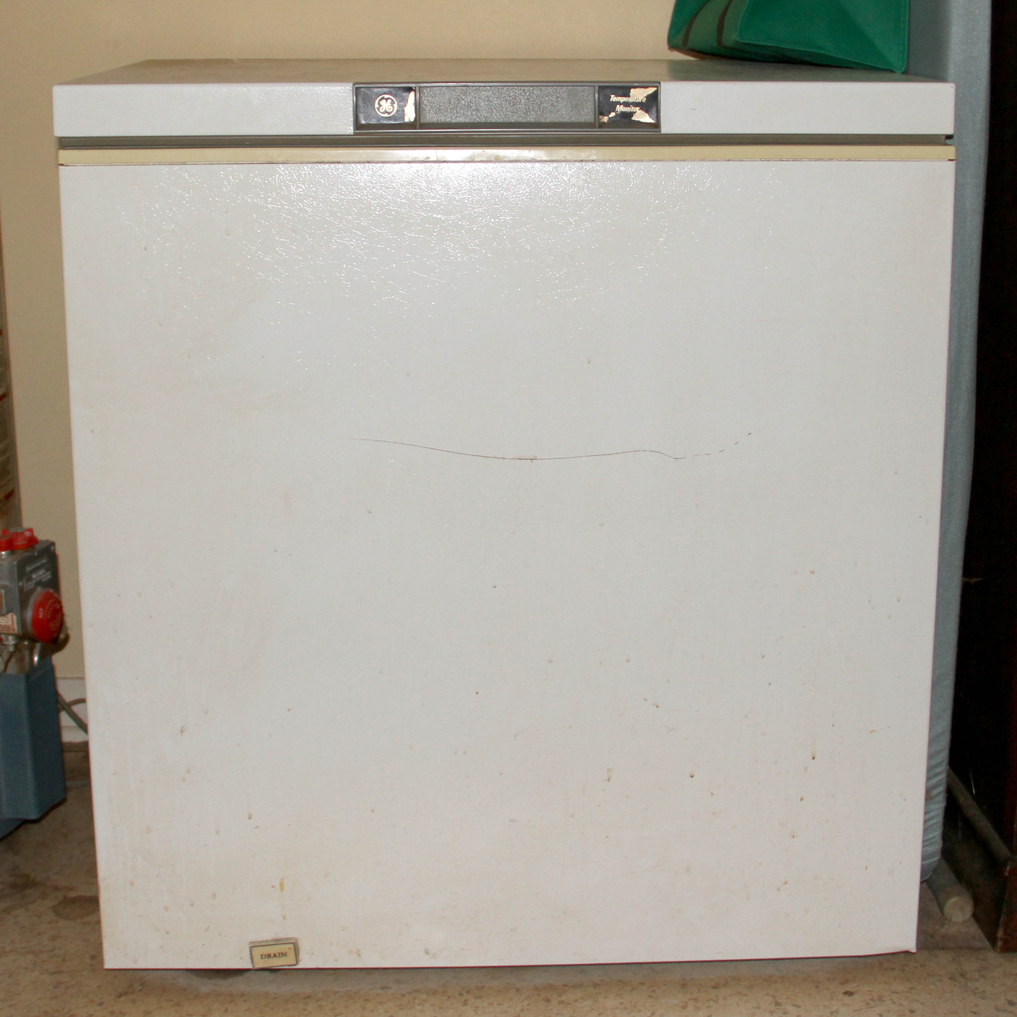 General Electric Chest Freezer