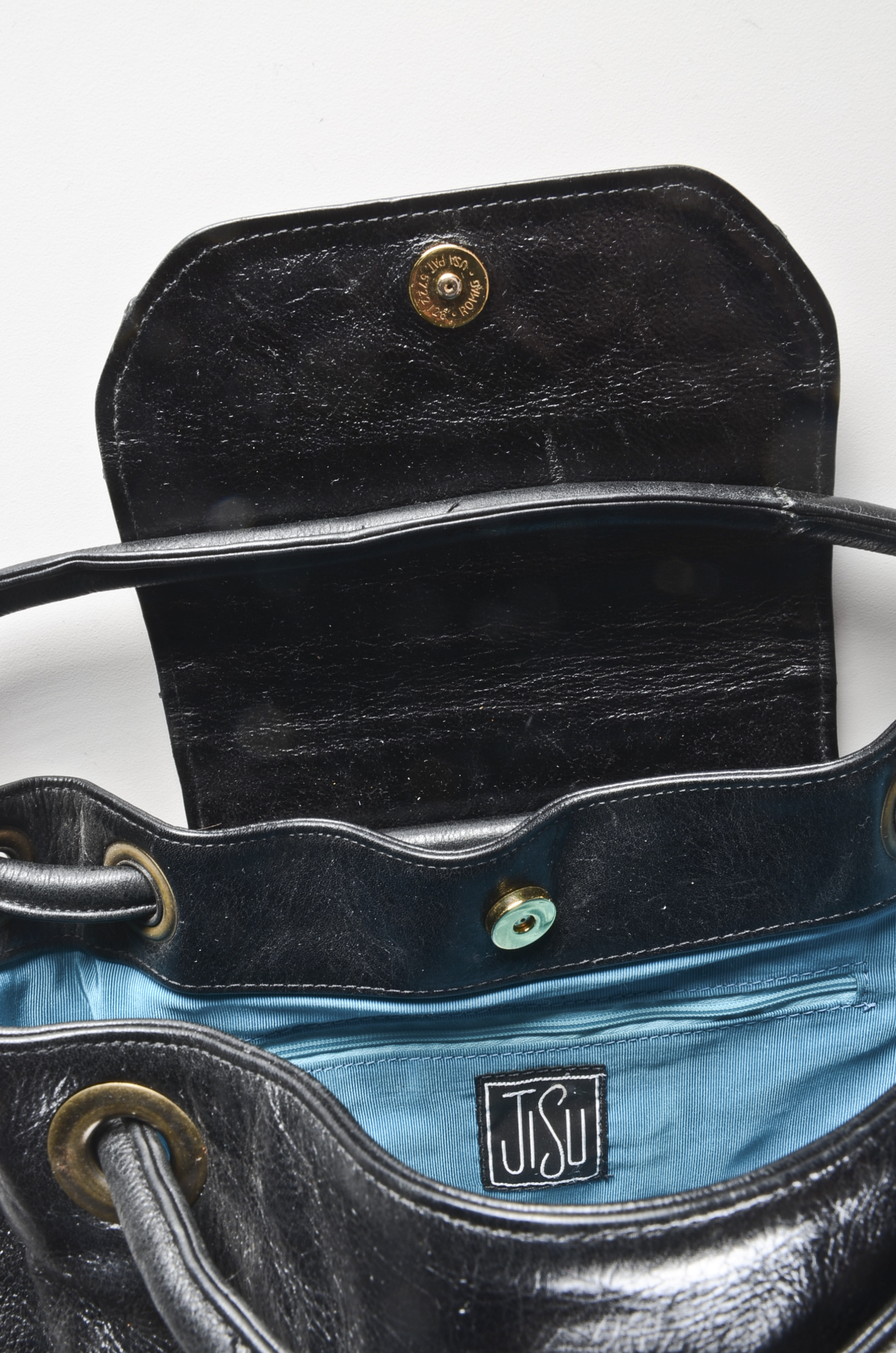 Jisu Black Leather Satchel Bag