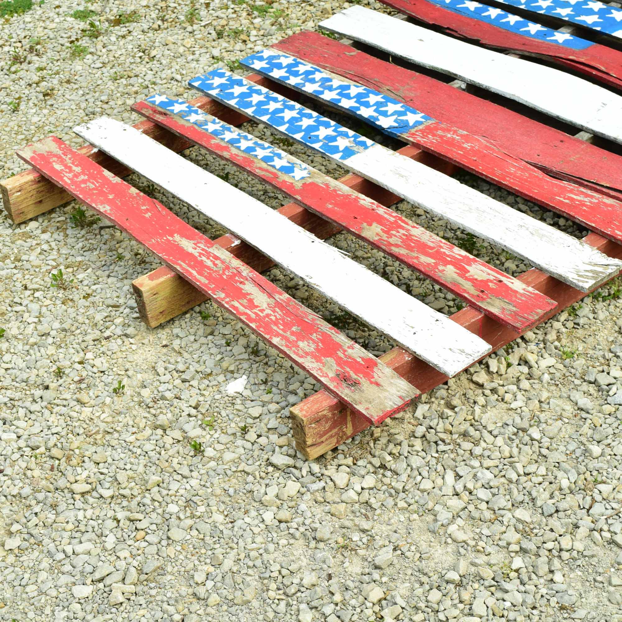 Hand Painted American Flag Wood Pallets EBTH   DSC 0109.JPG