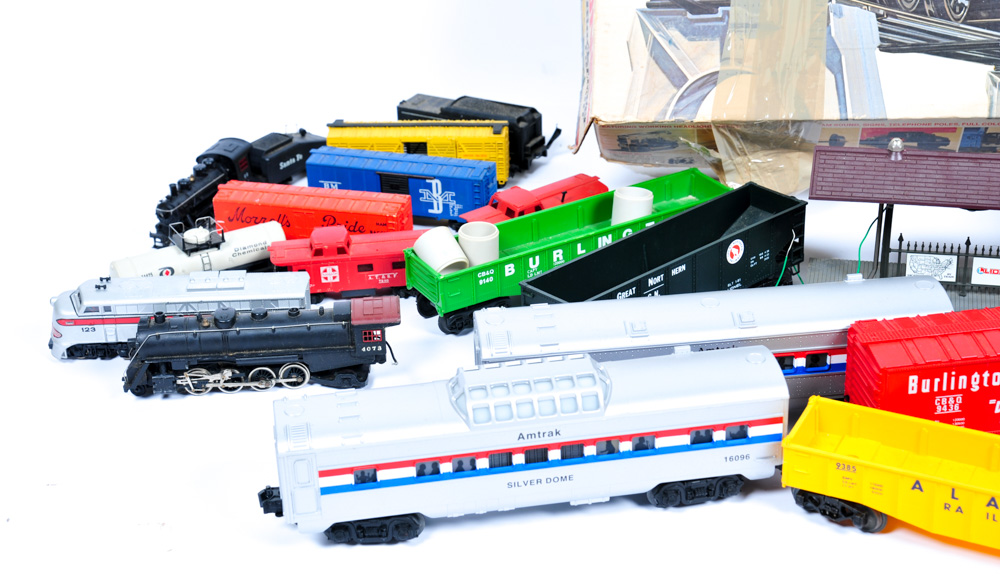 Lionel Black River Freight Train Set