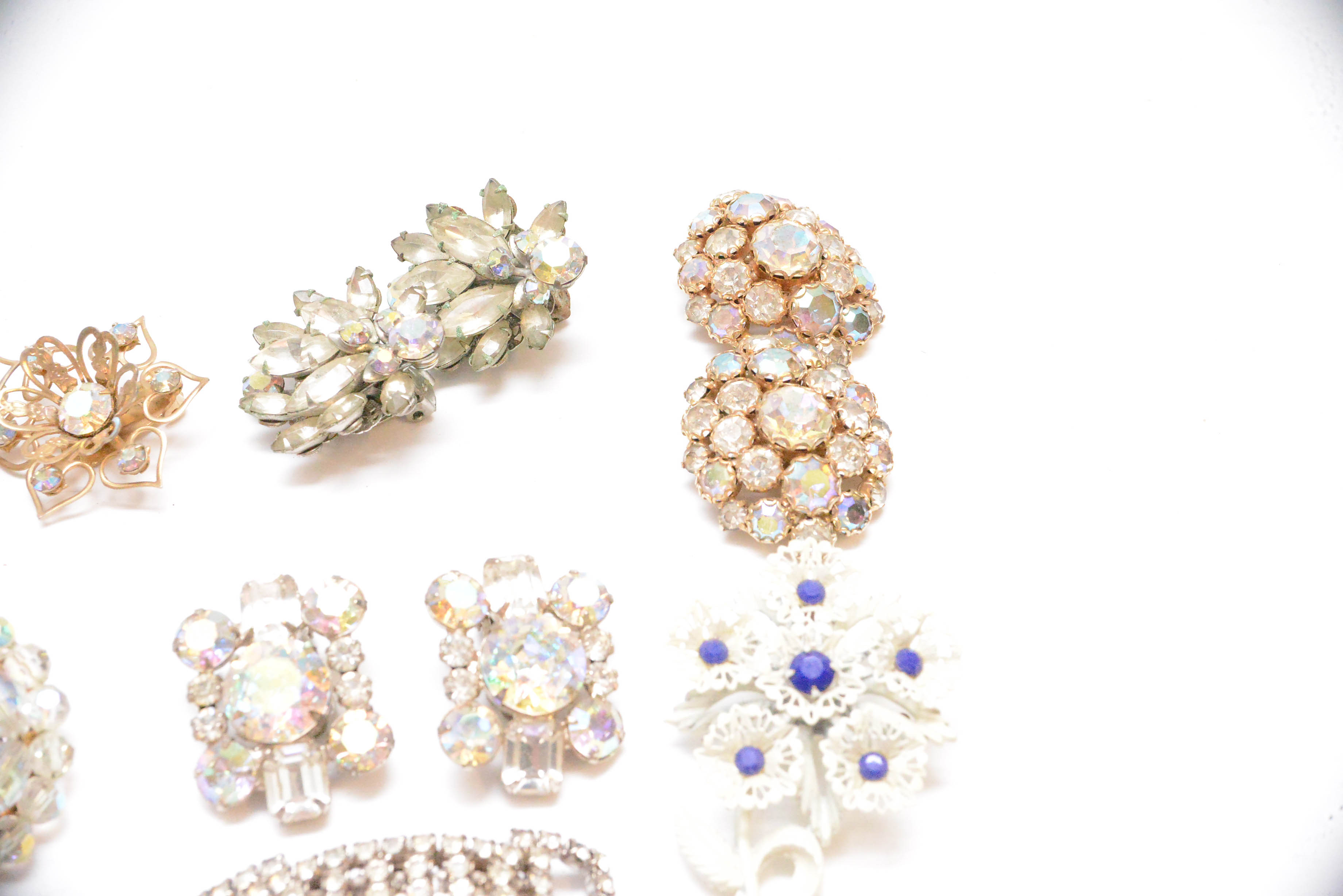 Assortment of Iridescent Costume Jewelry Items