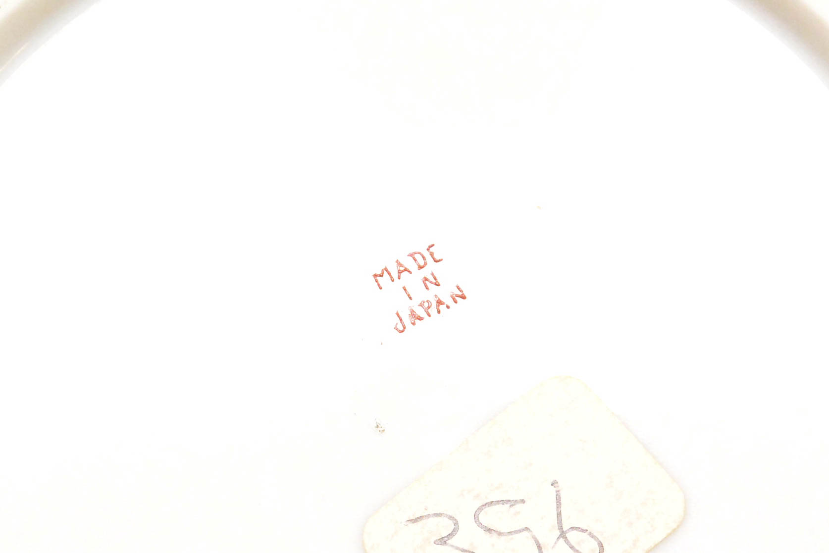 Pair of Japanese Porcelain Teacups and Saucers