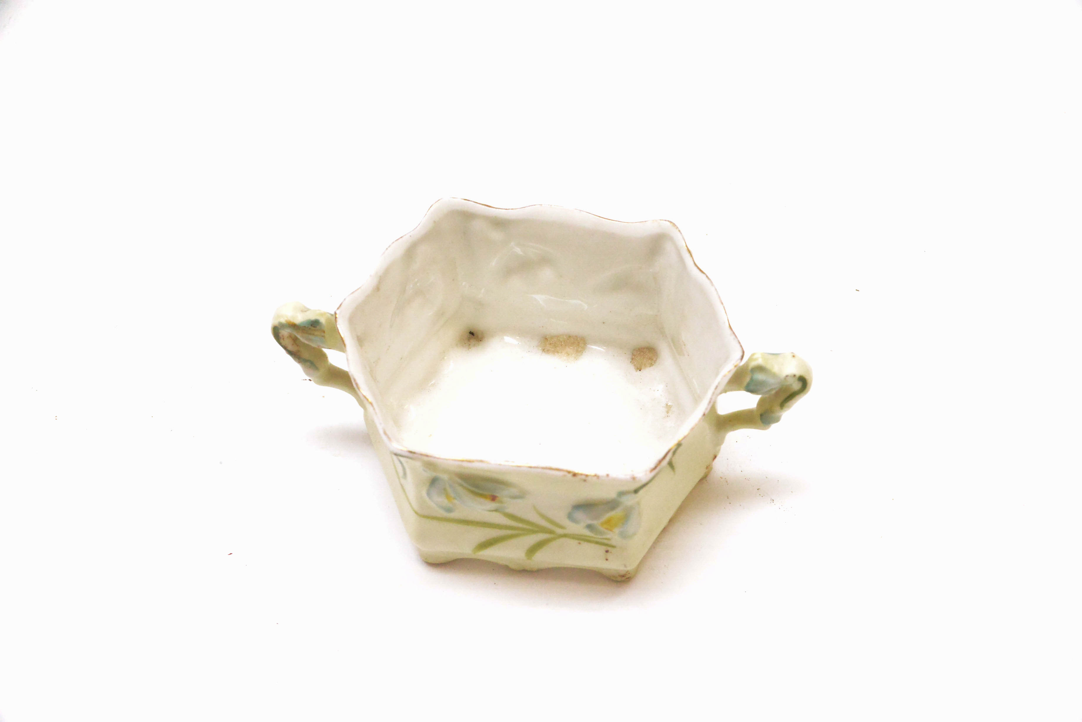 Porcelain Creamer and Sugar Bowl Set