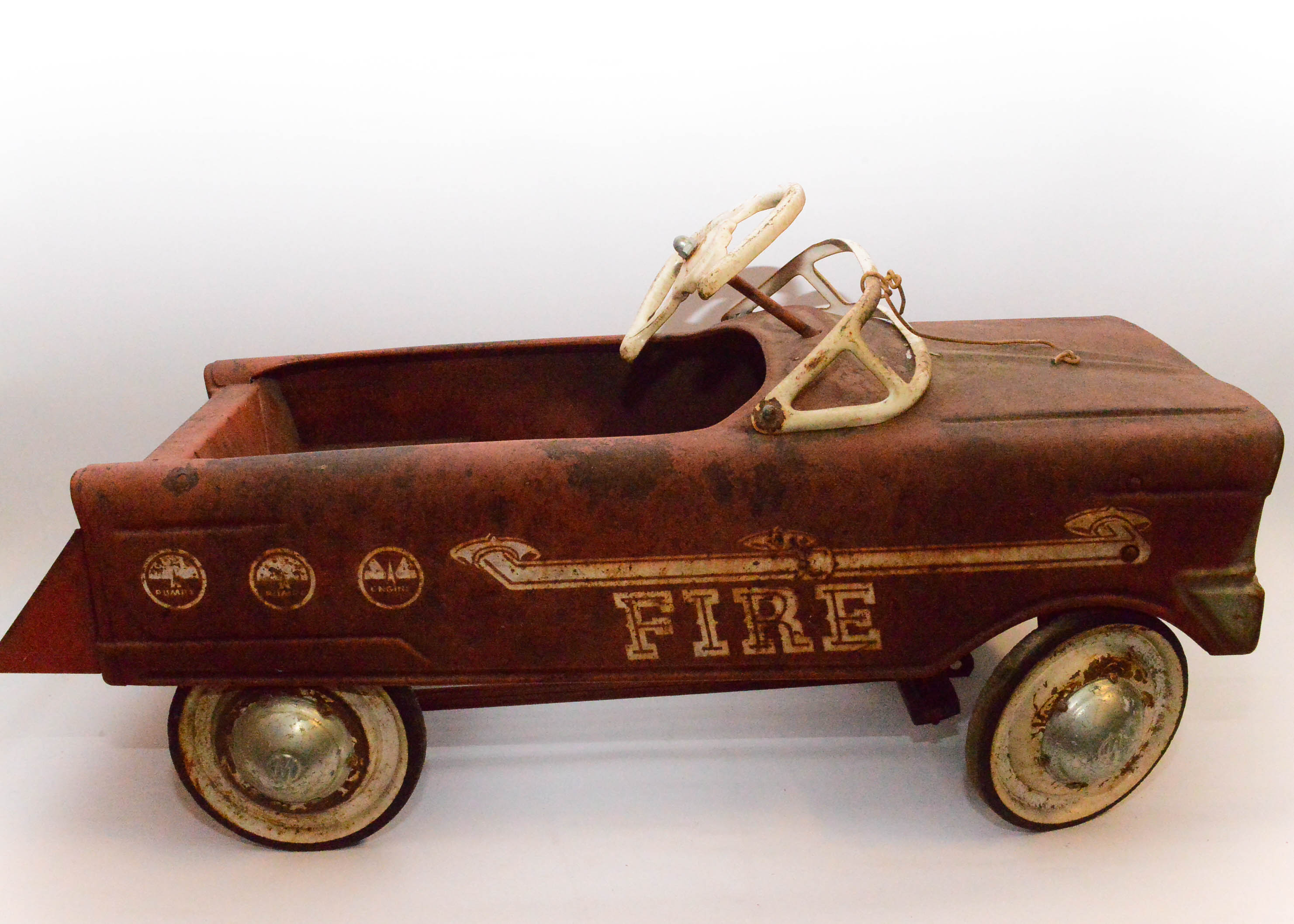 Vintage Murray Fire Engine Pedal Car