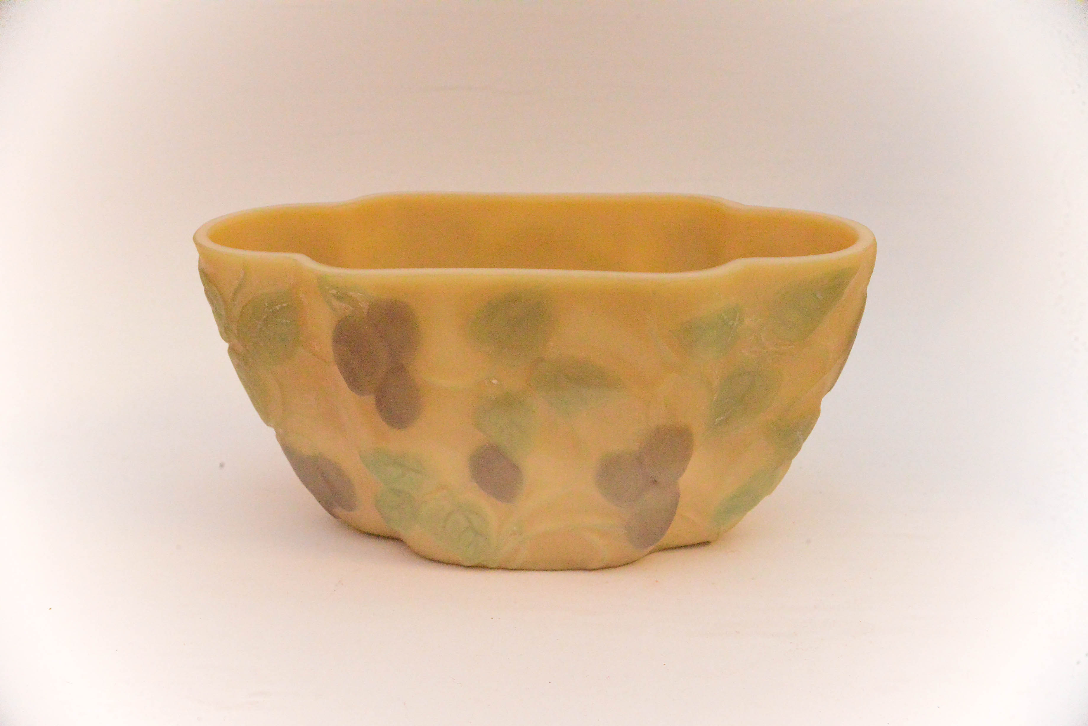 Grouping of Vintage Home Decor