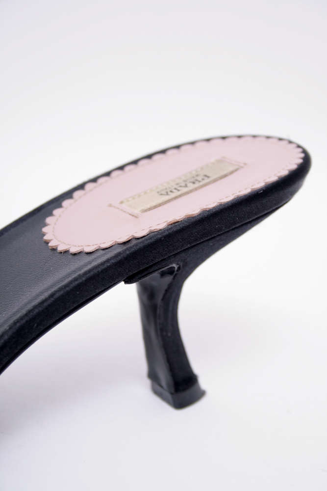 Prada Calzature Donna Beaded Bow Dress Sandal