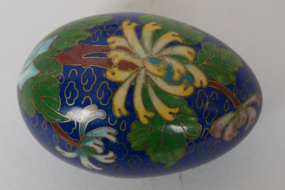 Assortment of Small Decor Items