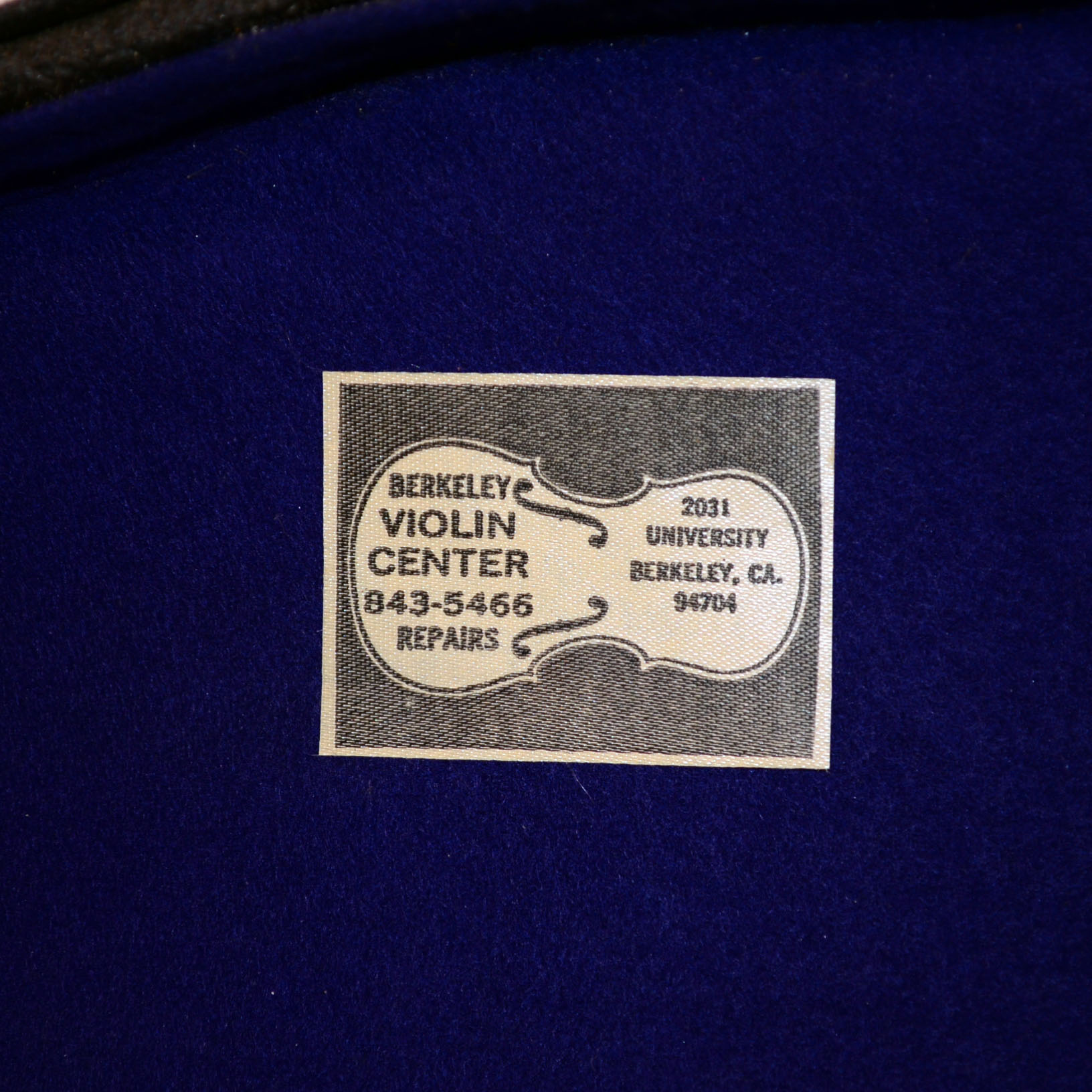 Fractional 1/8 Size Violin With Case