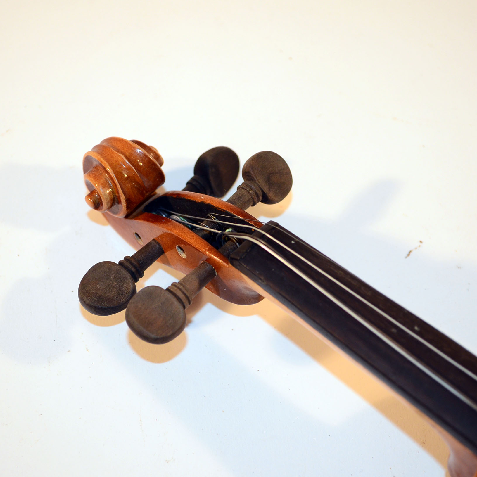 Fractional 1/8 Size Violin With Case