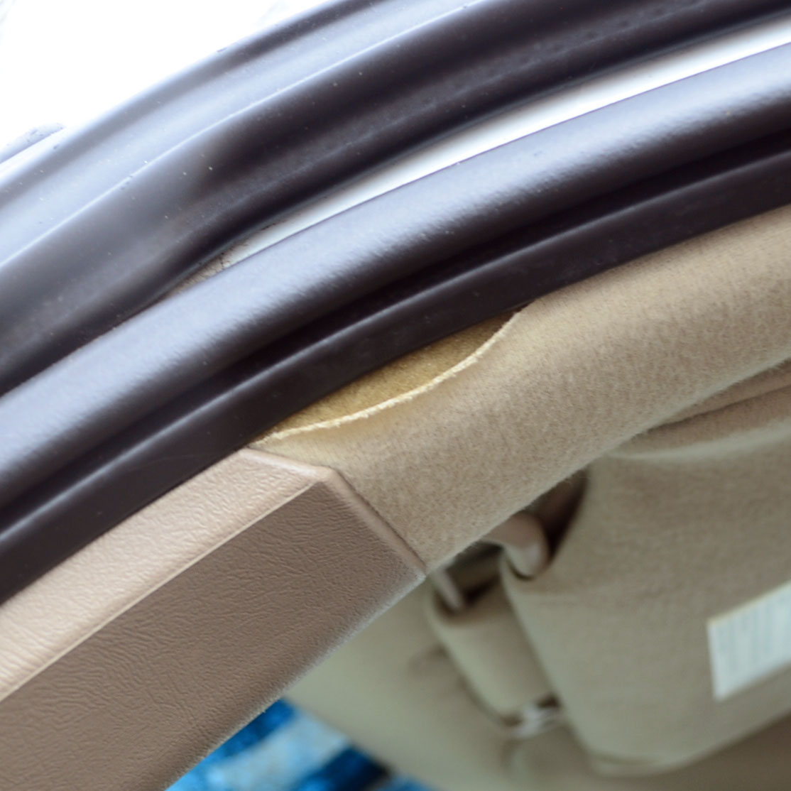 White 2003 GMC Yukon XL SUV