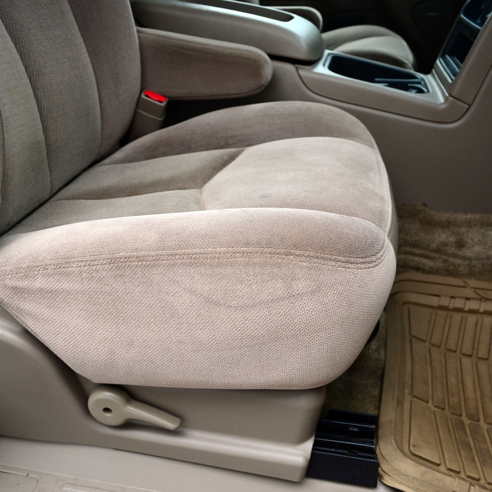 White 2003 GMC Yukon XL SUV