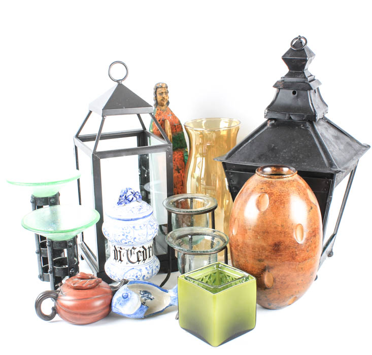 Large Assortment of Home Decorative Items