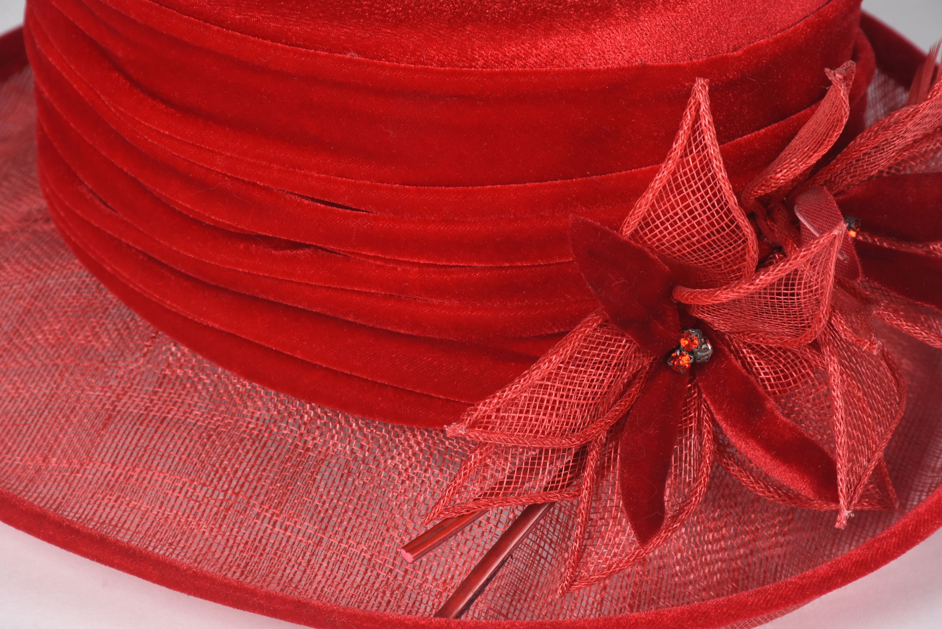 Plaza Suite of New York Red Cellophane Dress Hat