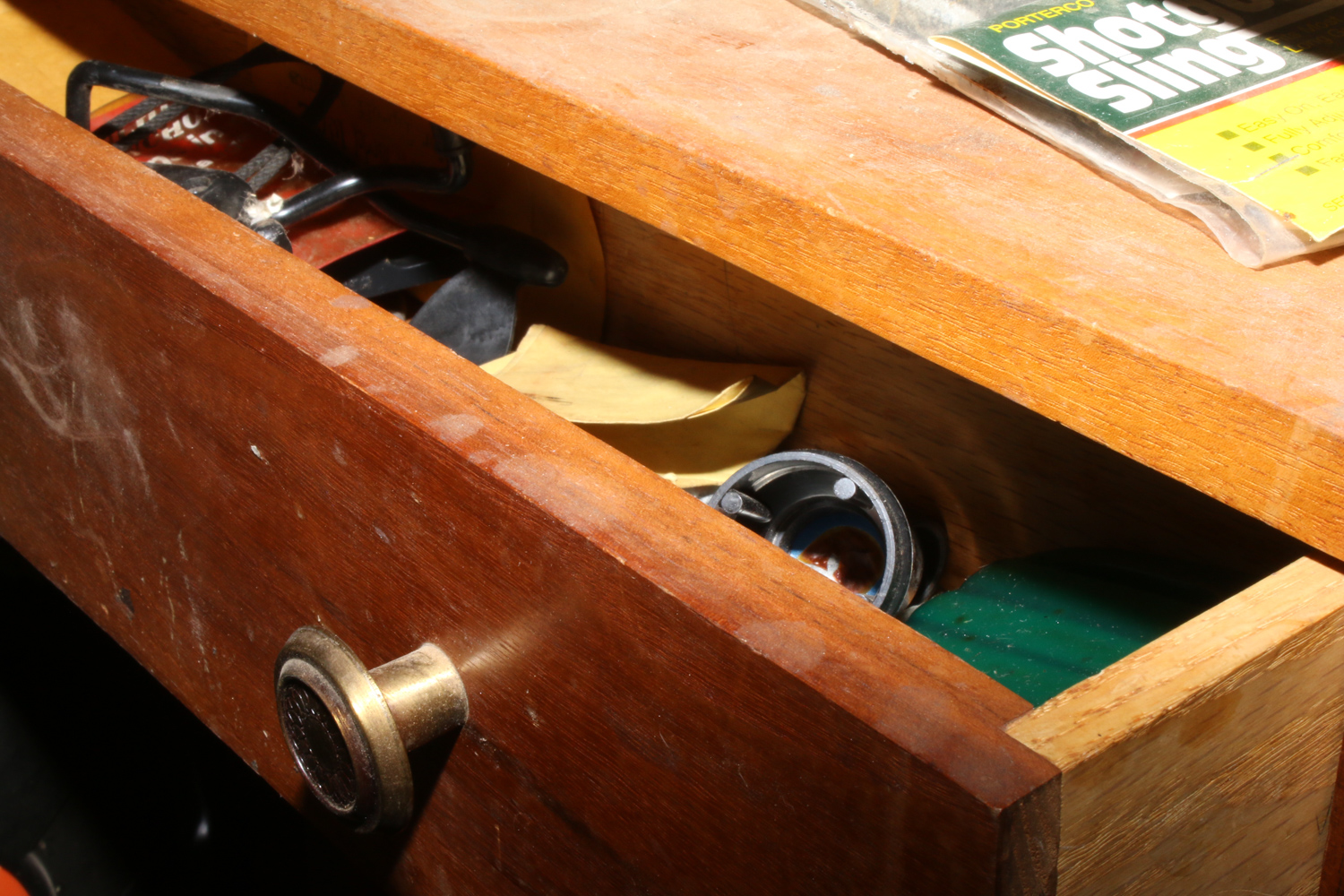 Hunting Wall Rack with Drawer