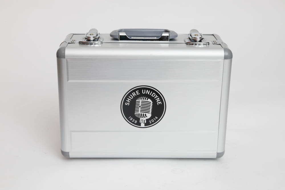 Shure Model 5575LE Unidyne Microphone, Case and Stand