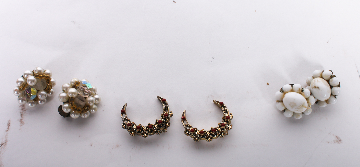 Vintage Jewelry Assortment