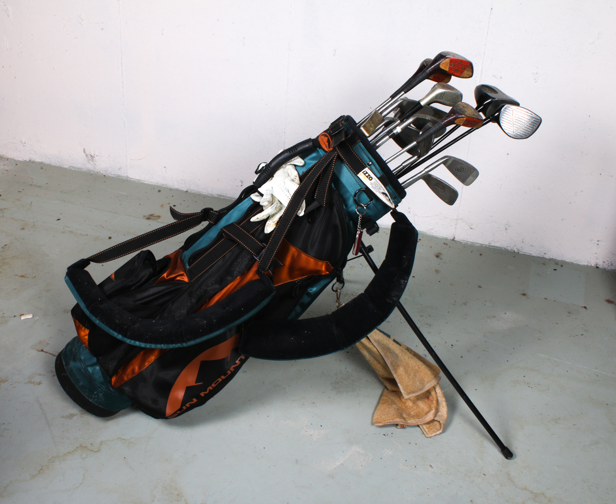 Assorted Vintage Golf Accessories