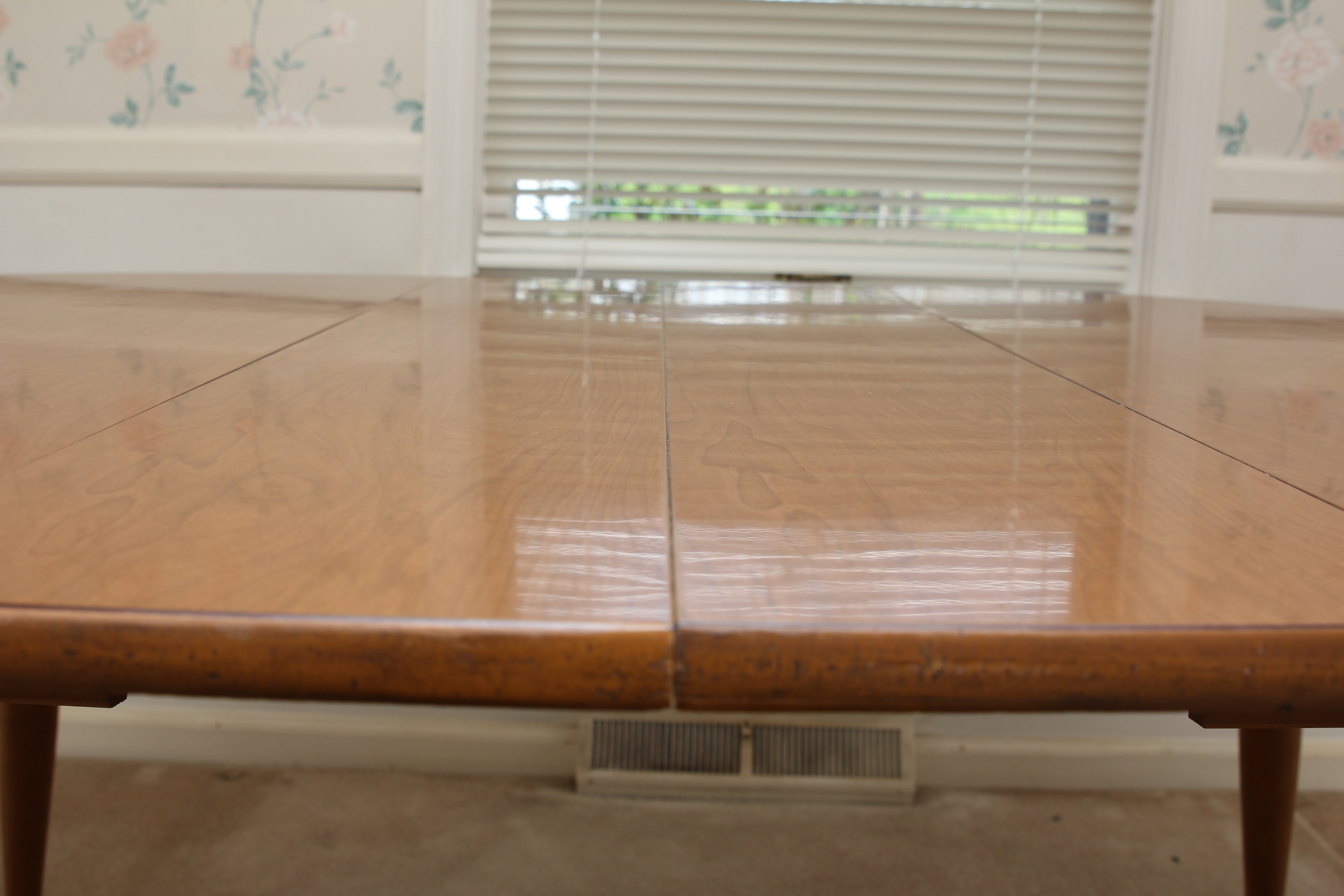 Round Dining Table