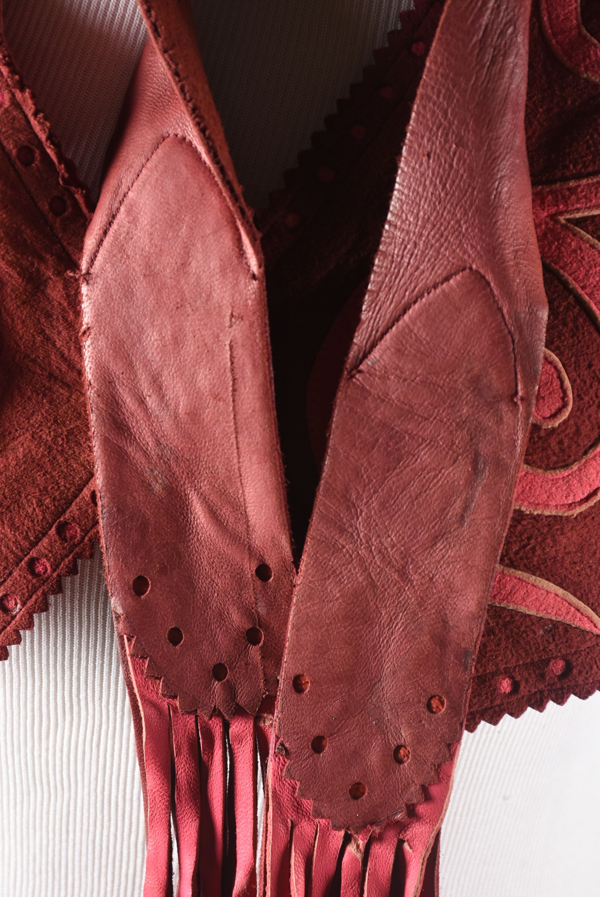 70s Vintage Suede Leather Vest Designed in Scrolls with "T" Cut Out and Fringed Tie Belt