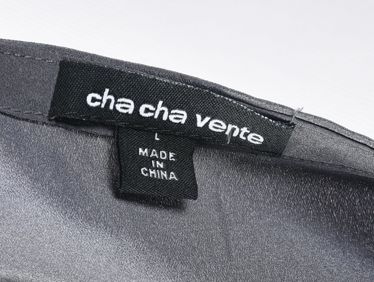 Cha Cha Vente Grey Blouse with Crochet Lace