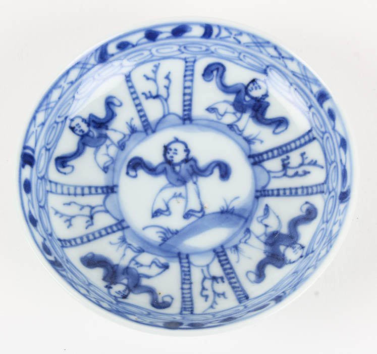 Grouping of Chinese Blue and White Items Inculding Blue Canton