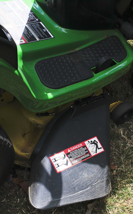 John Deere 100 Series Tractor