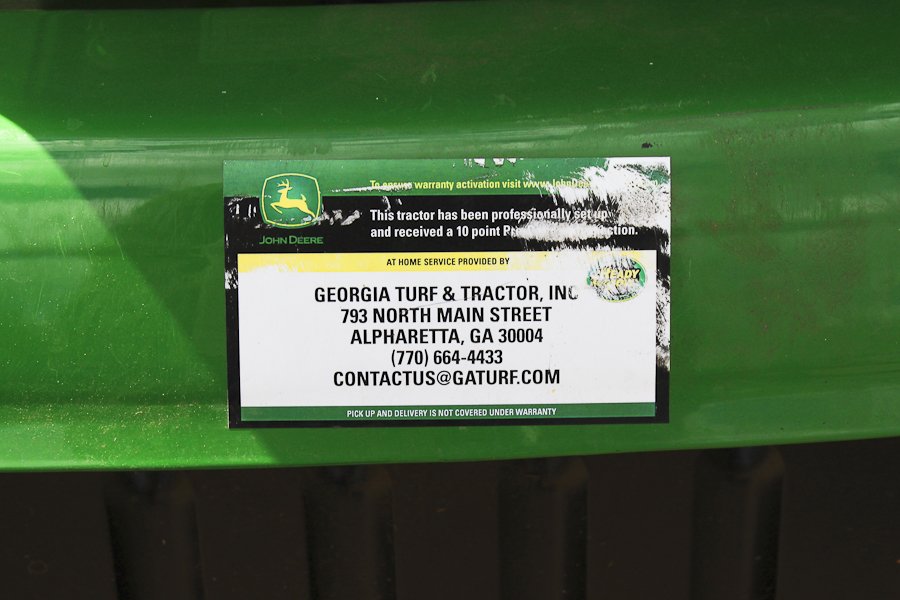 John Deere 100 Series Tractor