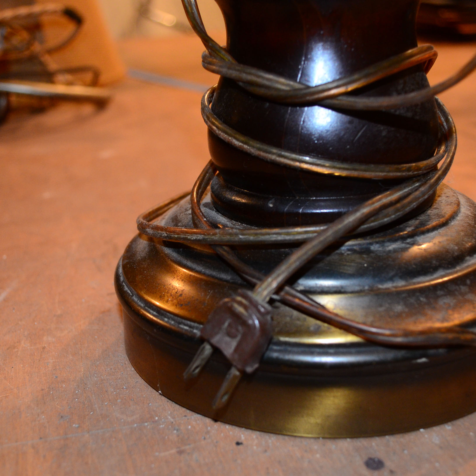 Vintage Wooden Table Lamp with Square Shade