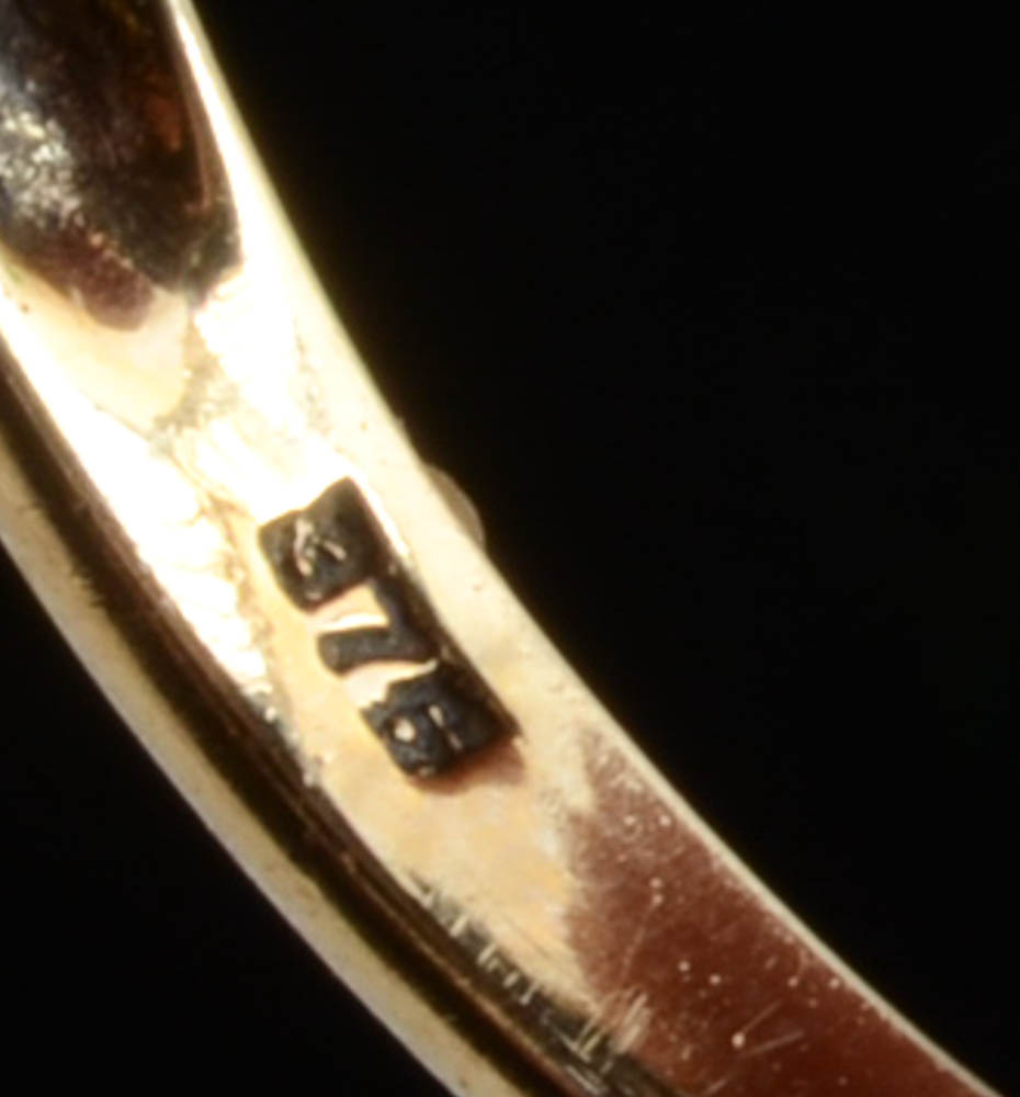 Victorian 9K Yellow Gold Garnet and Seed Pearl Openwork Ring