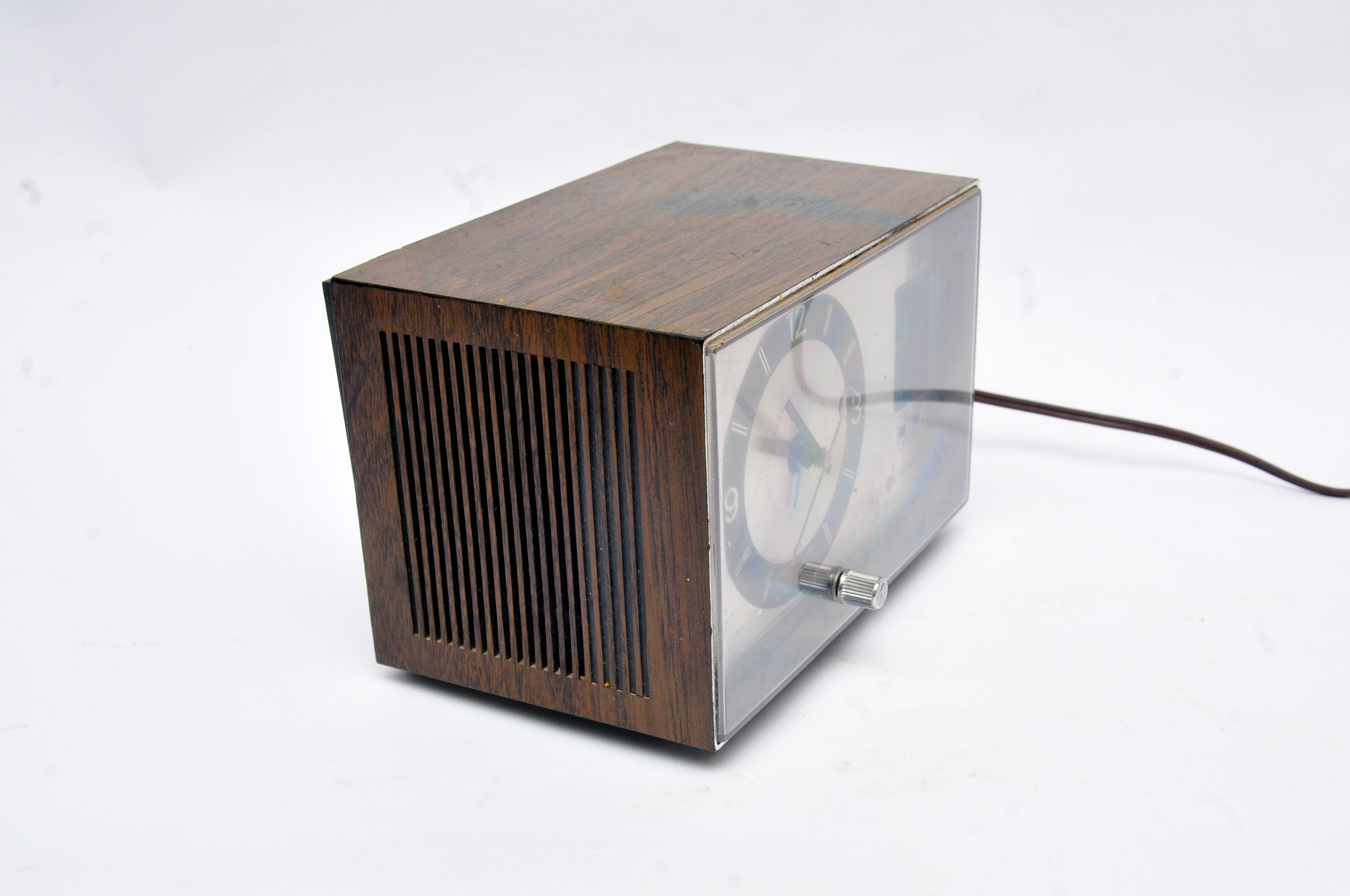 Vintage General Electric Retro Alarm Clock Radio