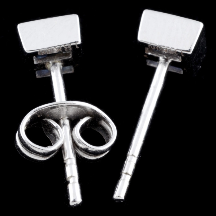 Pair of 18K White Gold Blue Sapphire Post Earrings