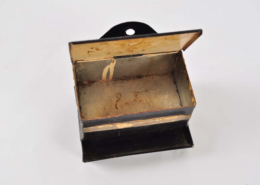 Vintage Kreamer Matchbook Holder with Striker