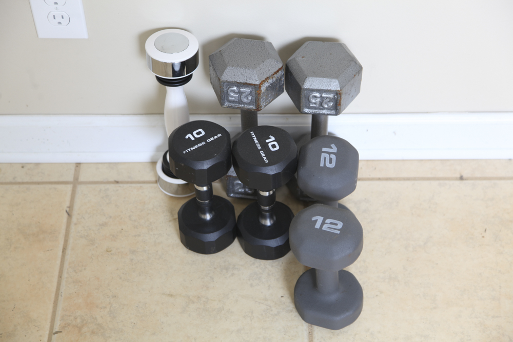Grouping of Weightlifting Equipment