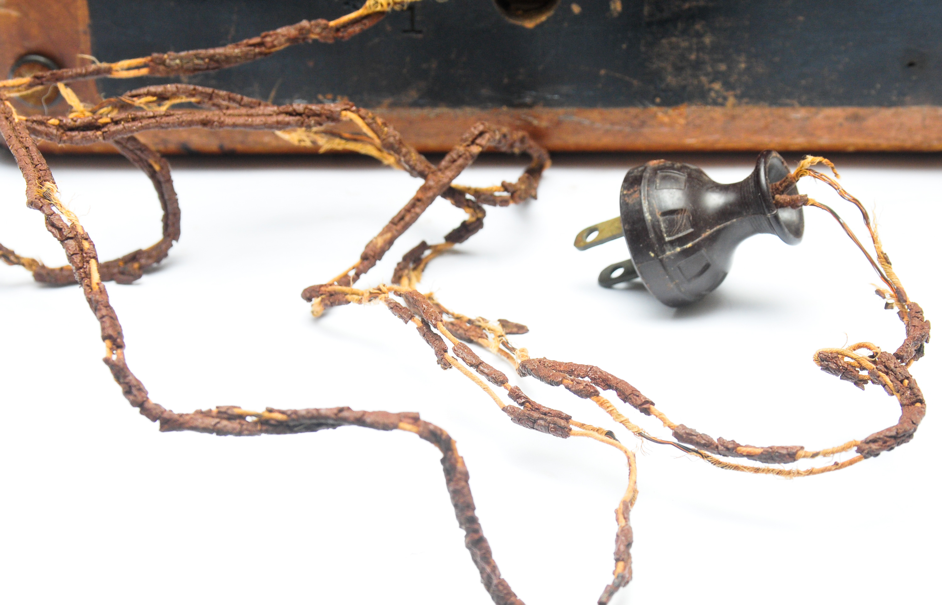 Antique Emerson Radio