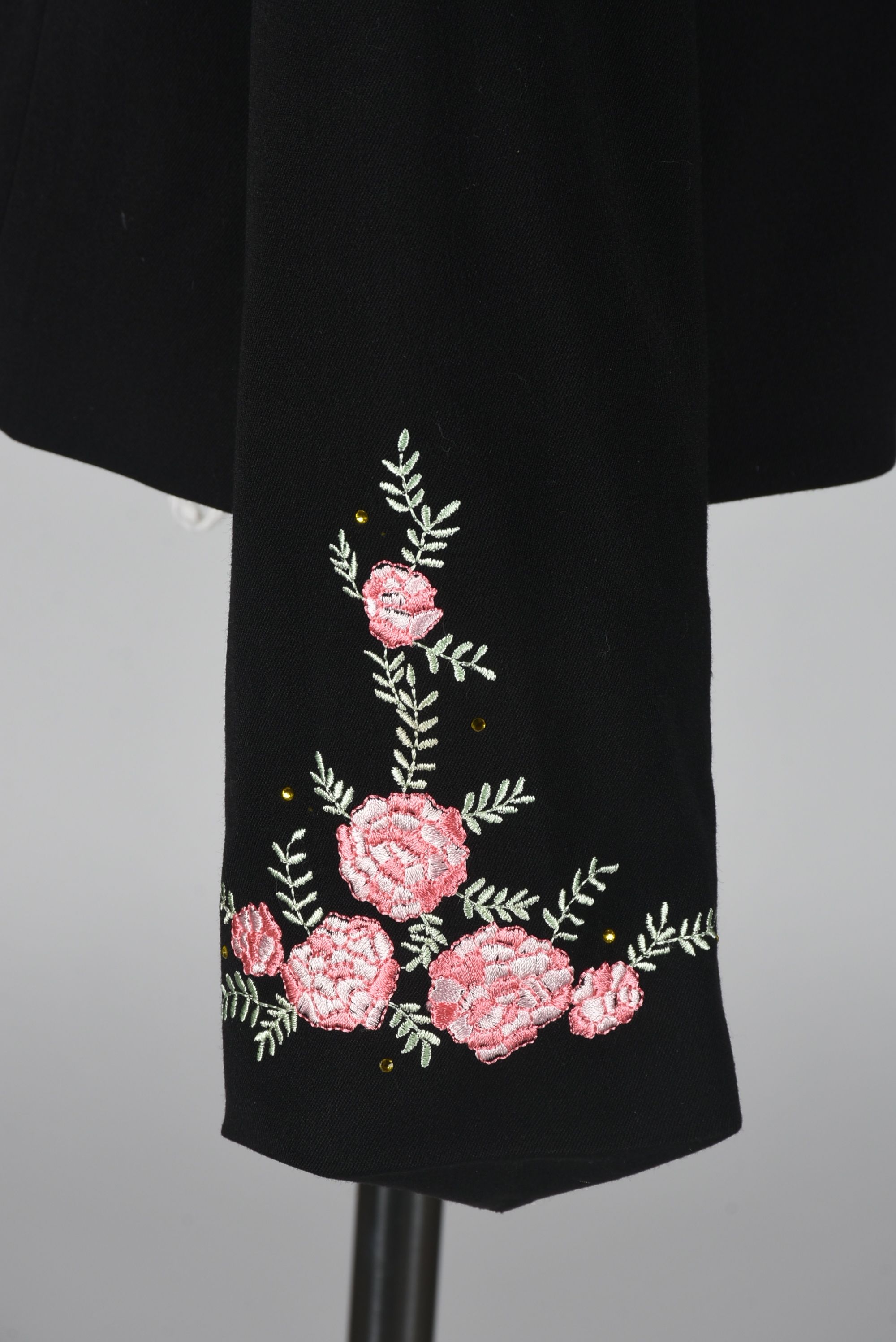 Sage West of Forth Worth, Texas Black Embroidered Jacket