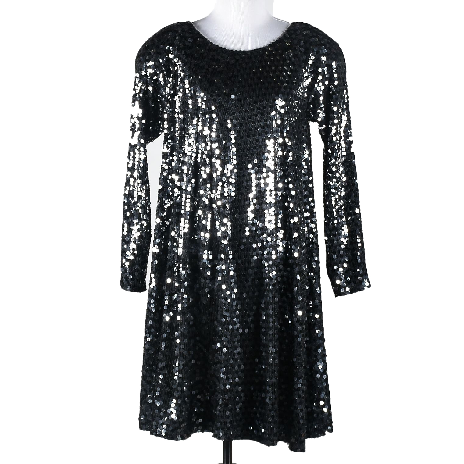 Black Tie Sequined Dress Worn at a Show By Tanya When She Was Pregnant