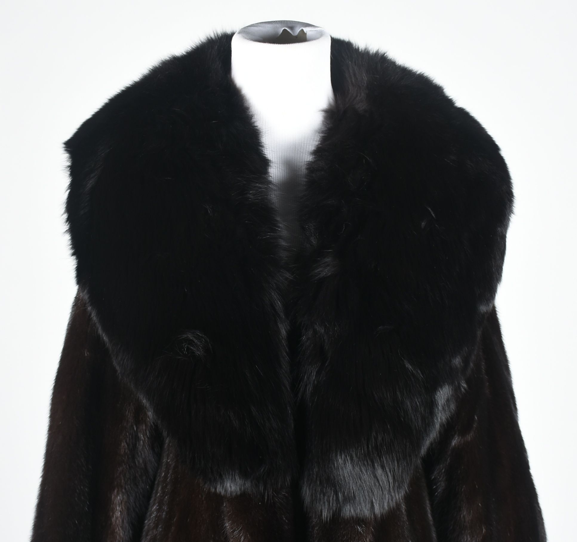 Luxurious Full Length Ranch Mink Fur Coat with Fox Fur Collar