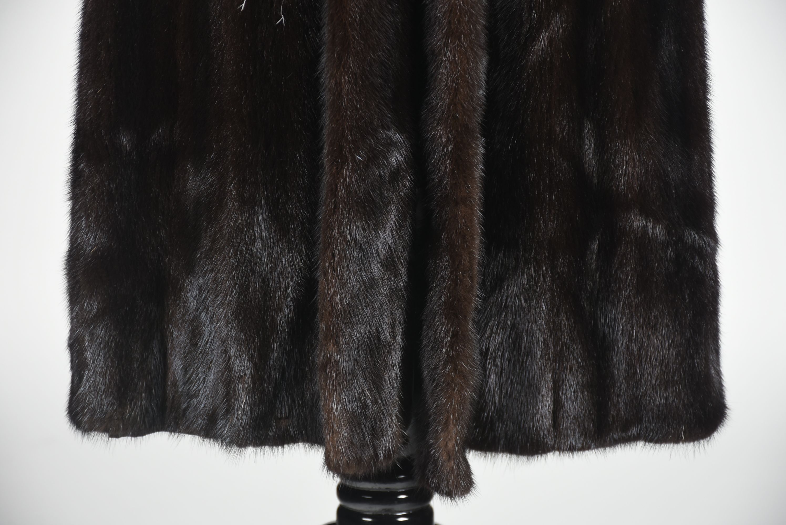 Luxurious Full Length Ranch Mink Fur Coat with Fox Fur Collar