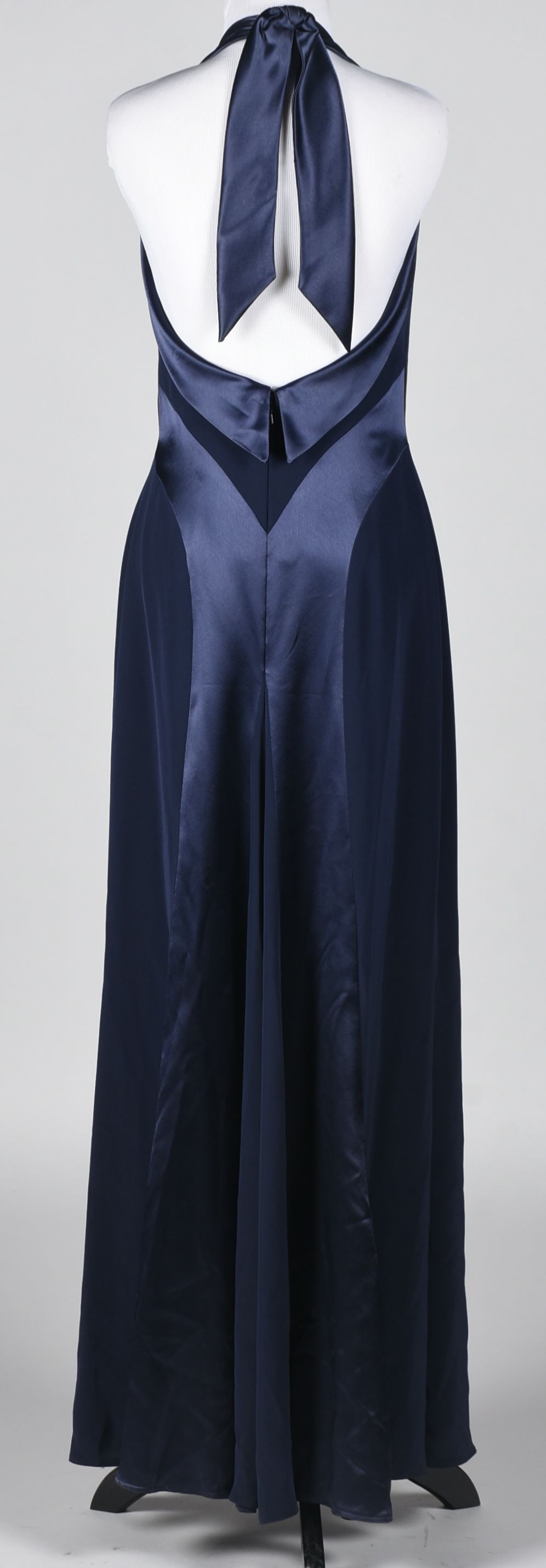 Bob Mackie Navy Blue Formal Gown Tanya Wore at The CMA Awards in 1997
