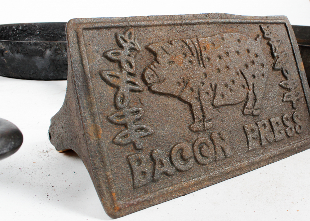Vintage Cast Iron Skillet and Bacon Press