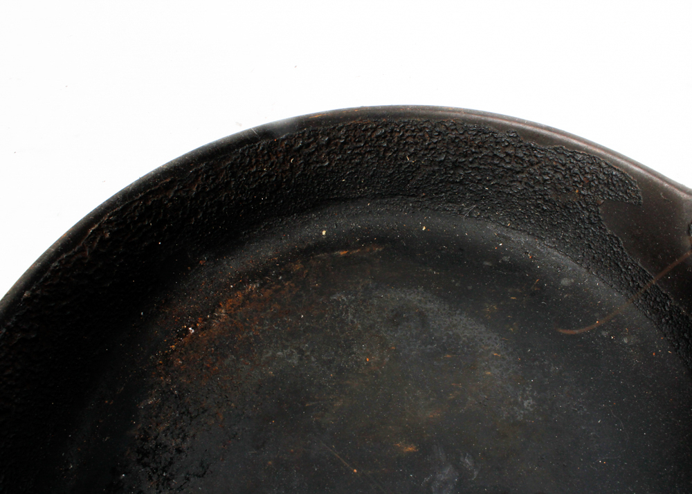 Vintage Cast Iron Skillet and Bacon Press