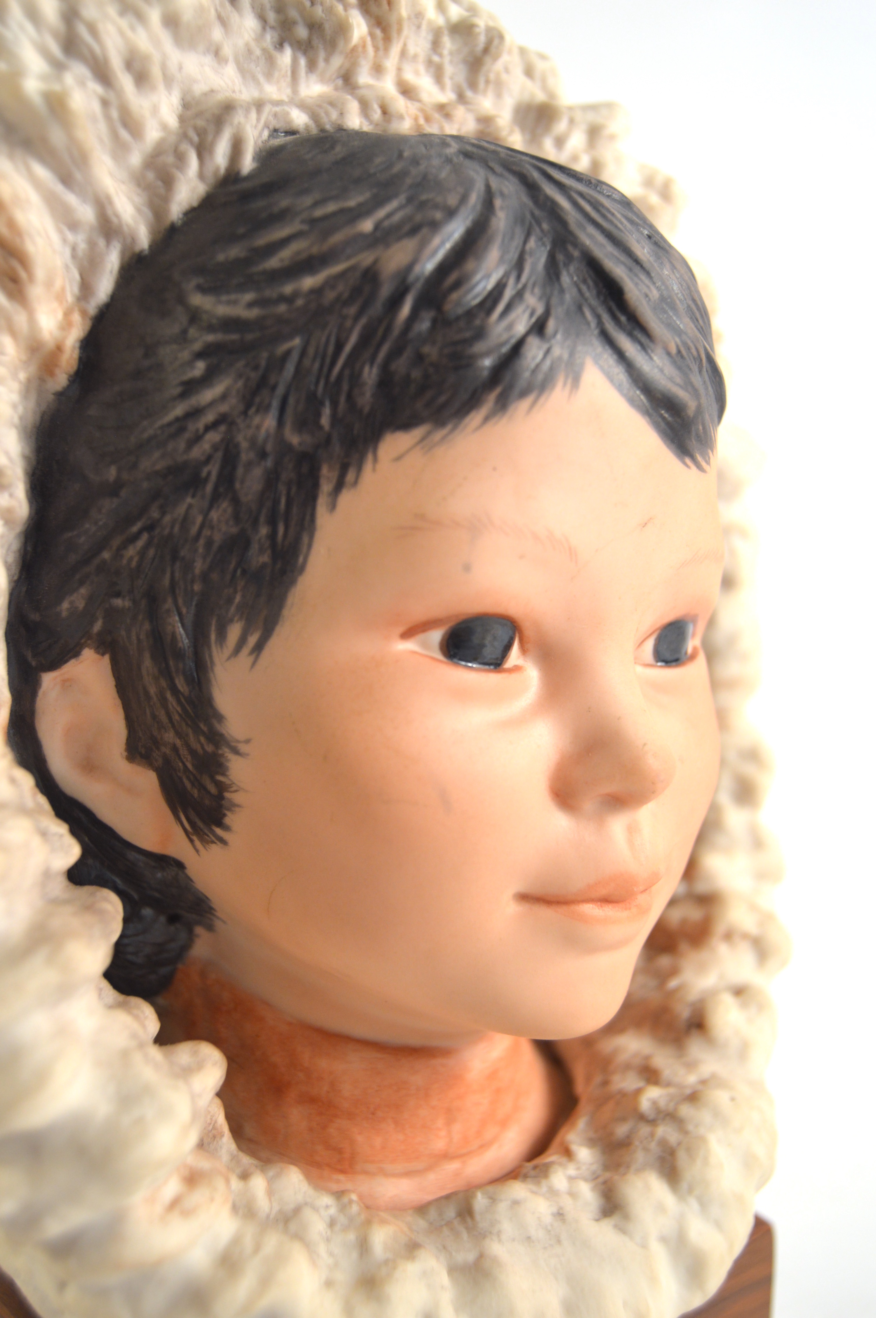 Cybis Porcelain Eskimo Child Show Buntins Bust Statue